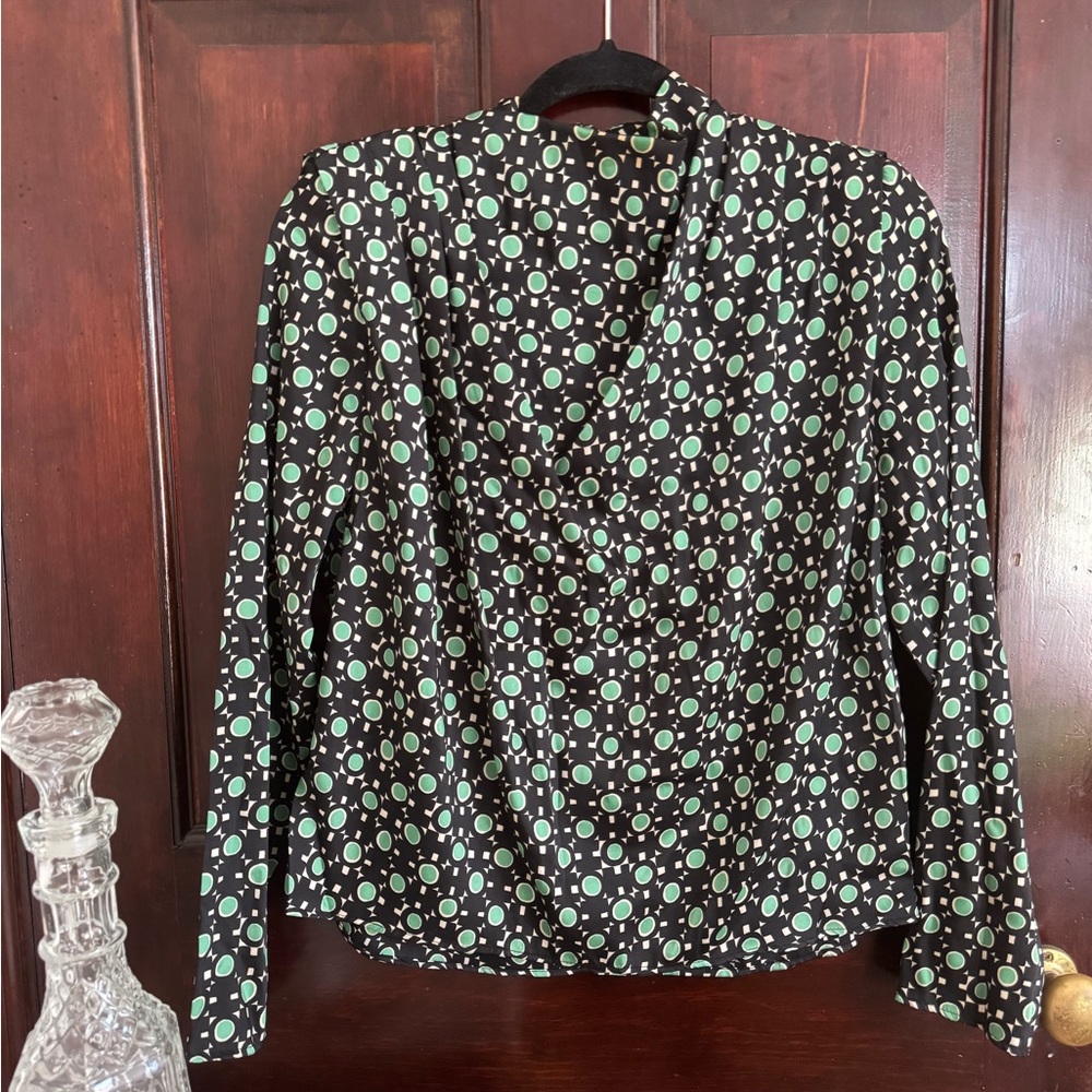 Zara Black and Green Patterned Blouse